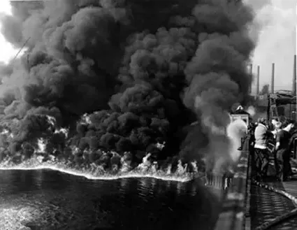 1952年凯霍加河火灾